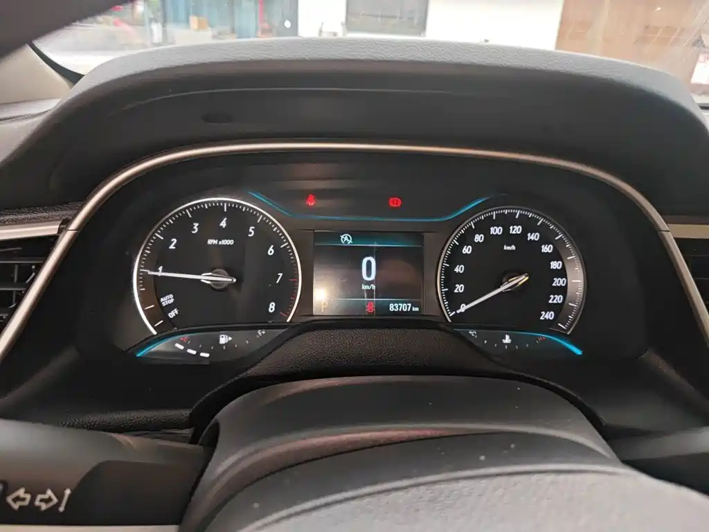 Buick Excelle — миниатюра 8