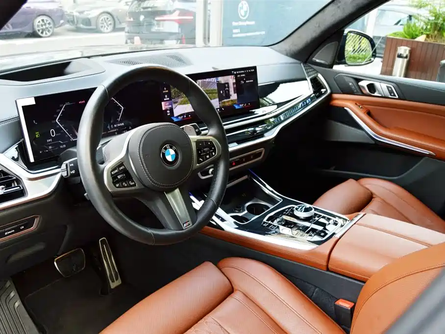 BMW X7 — миниатюра 6
