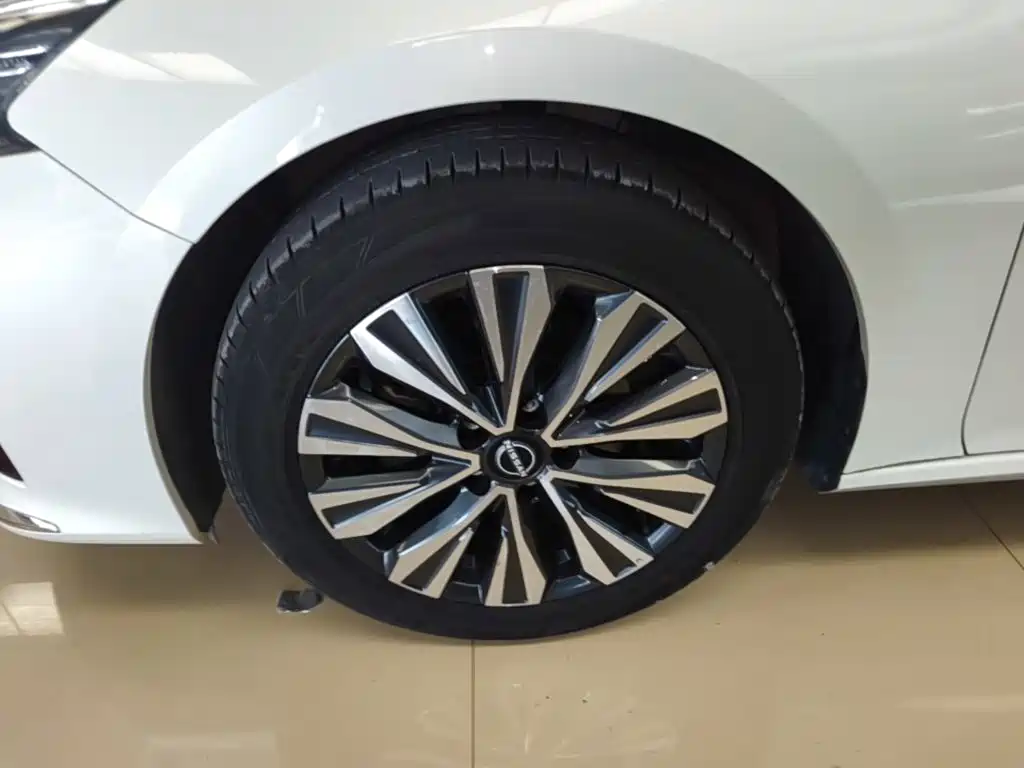 Nissan Teana — миниатюра 23