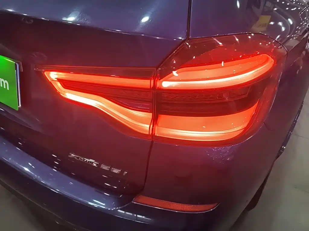BMW X3 — миниатюра 8