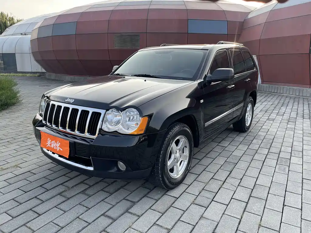 Jeep Grand Cherokee (Import) 2009