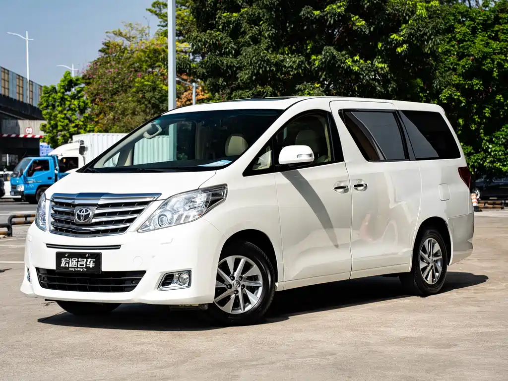Toyota Alphard 2014
