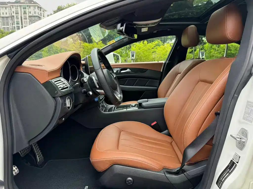 Mercedes-Benz CLS — миниатюра 10