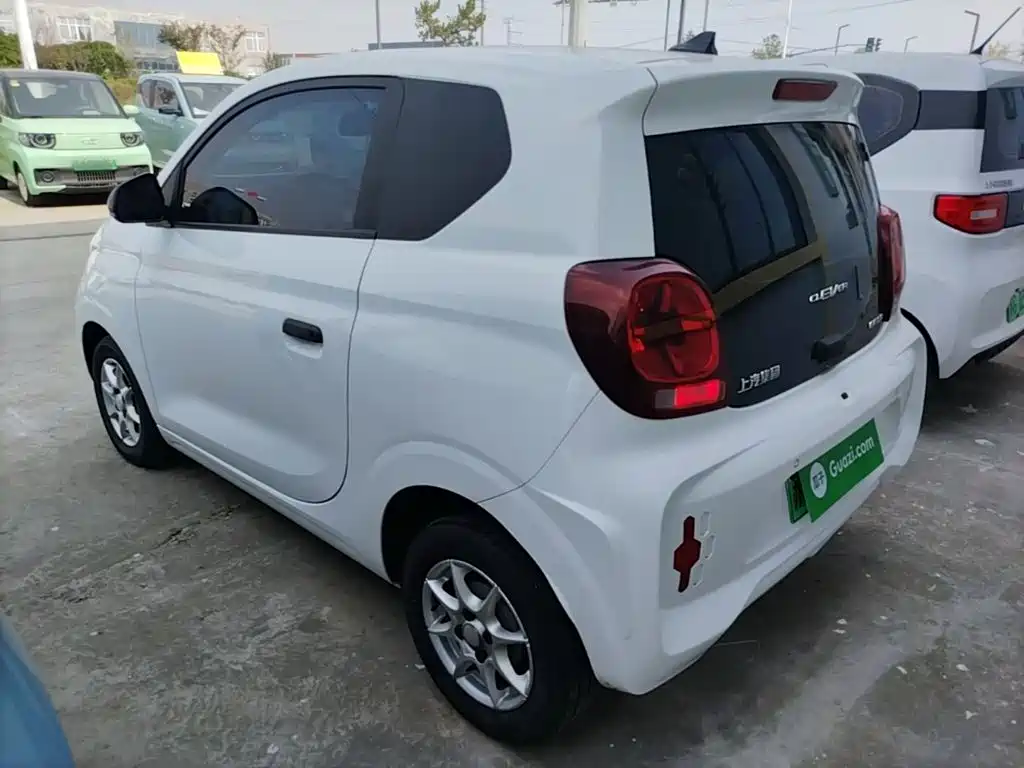 Roewe Clever — миниатюра 5