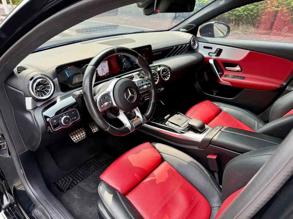 Mercedes-Benz A-Class AMG — миниатюра 12