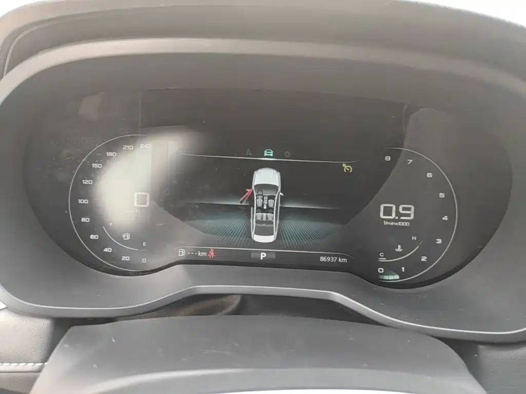 Roewe i5 — миниатюра 12