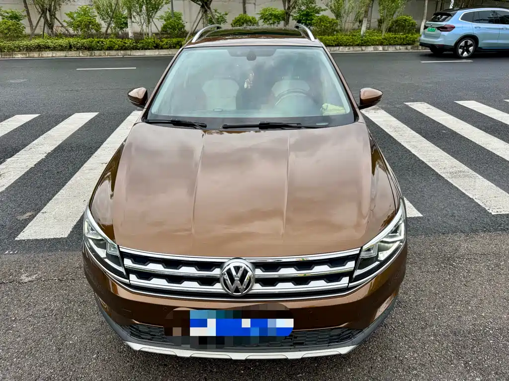 Volkswagen Cross Lavida — миниатюра 2