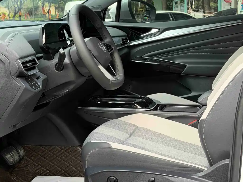 Volkswagen ID.4 Crozz — миниатюра 8