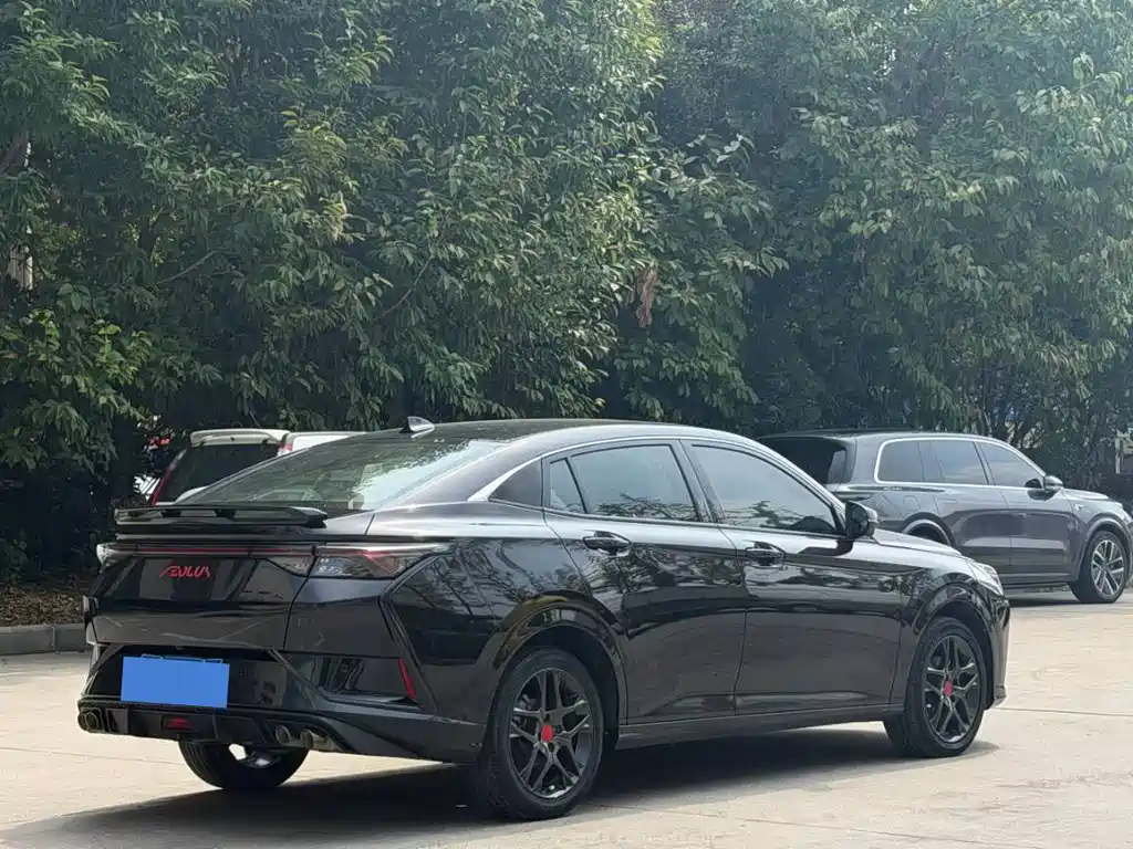 Aeolus Yixuan — миниатюра 4