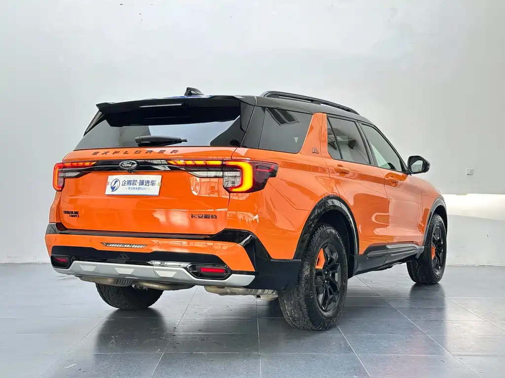 Ford Explorer — миниатюра 4