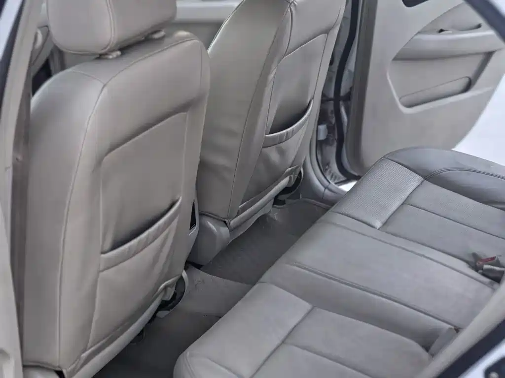 Geely GC7 — миниатюра 13
