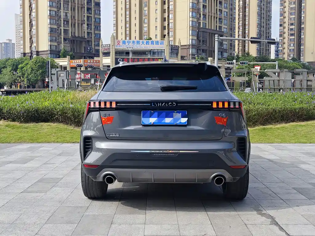 Lynk & Co 06 — миниатюра 8