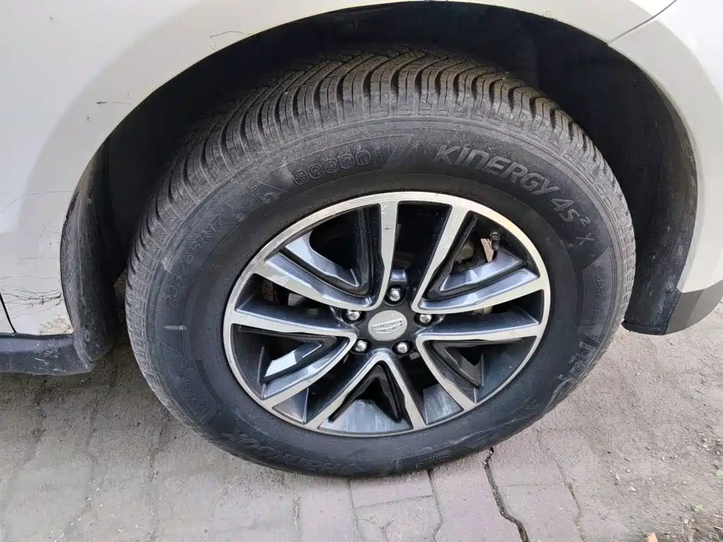 Geely Vision X6 — миниатюра 24