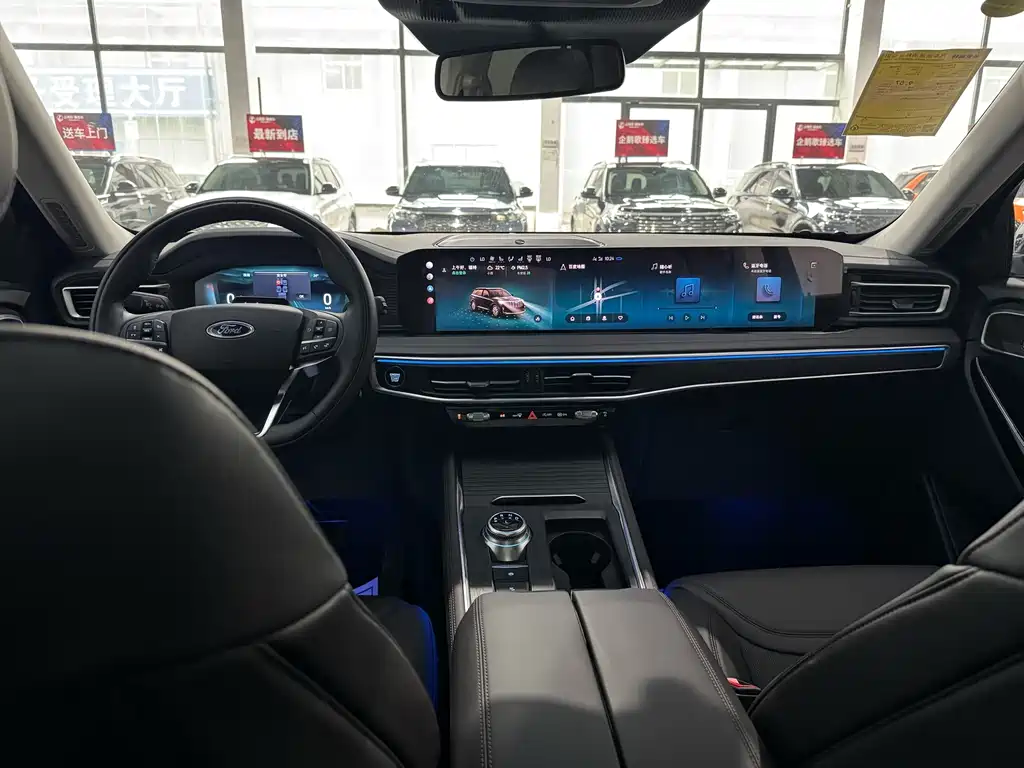 Ford Explorer — миниатюра 13