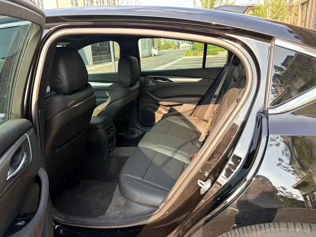 Cadillac CT5 2025 28T Sport