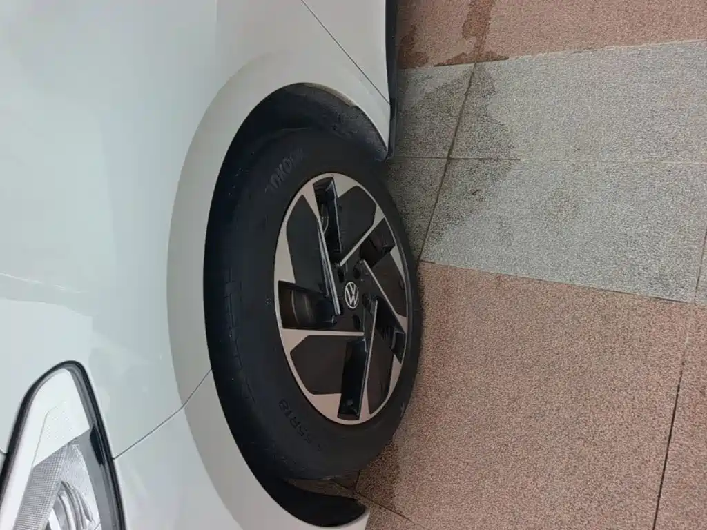 Volkswagen ID.3 — миниатюра 23
