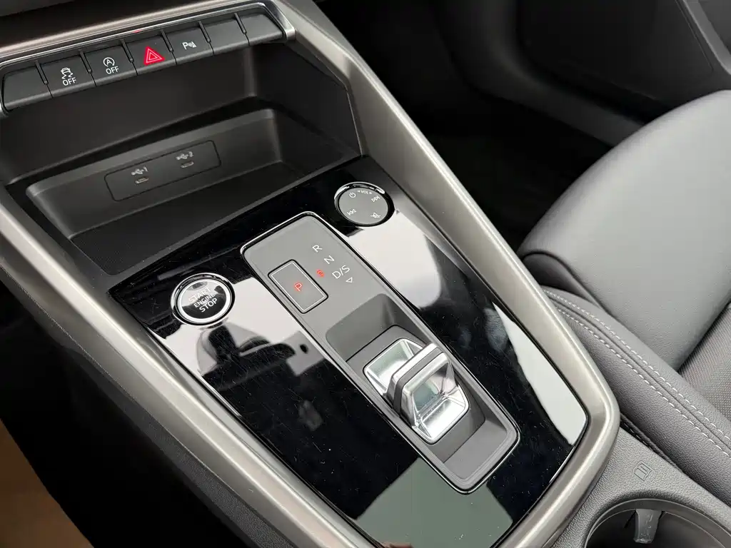 Audi A3 — миниатюра 12