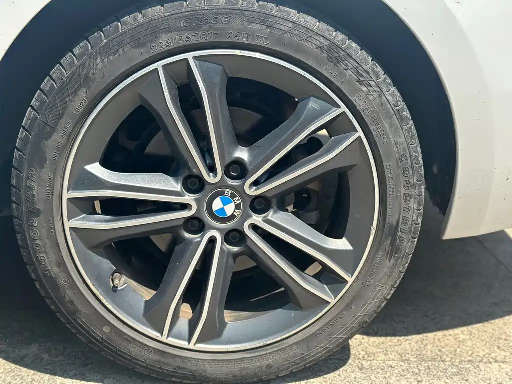BMW 1 Series — миниатюра 14