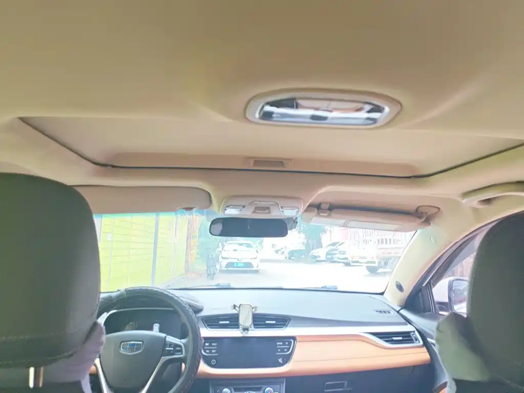 Geely Vision S1 — миниатюра 14