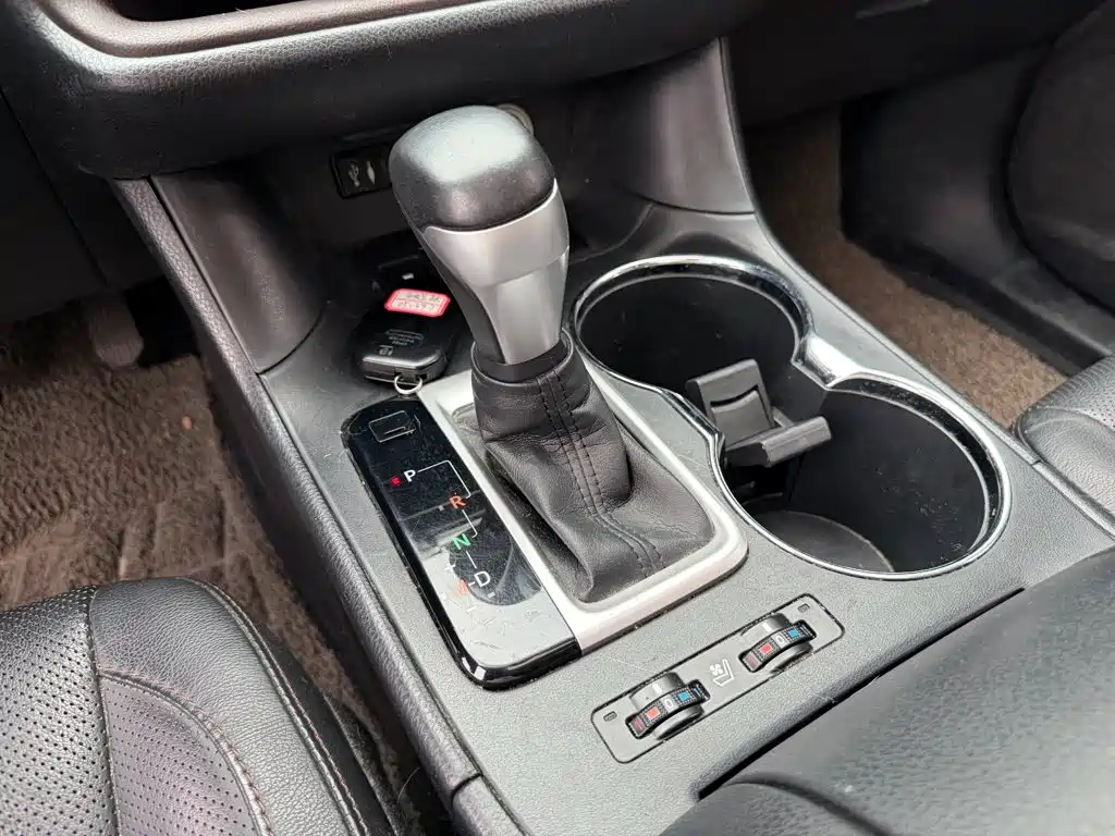 Toyota Highlander — миниатюра 9