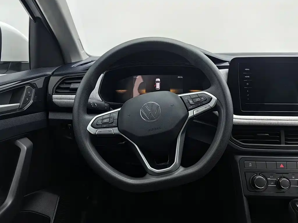 Volkswagen Tharu — миниатюра 11