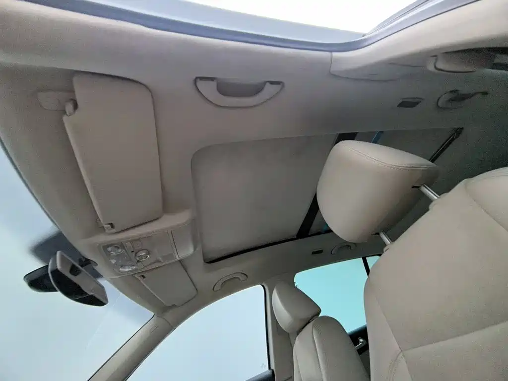 Volkswagen Tiguan — миниатюра 14