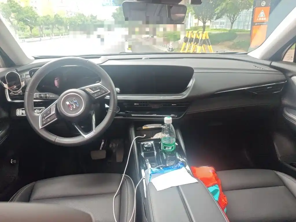 Buick Envision Plus — миниатюра 13