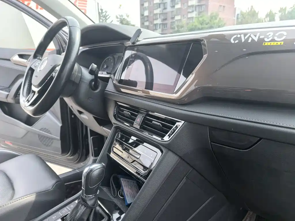 Volkswagen Tharu — миниатюра 4