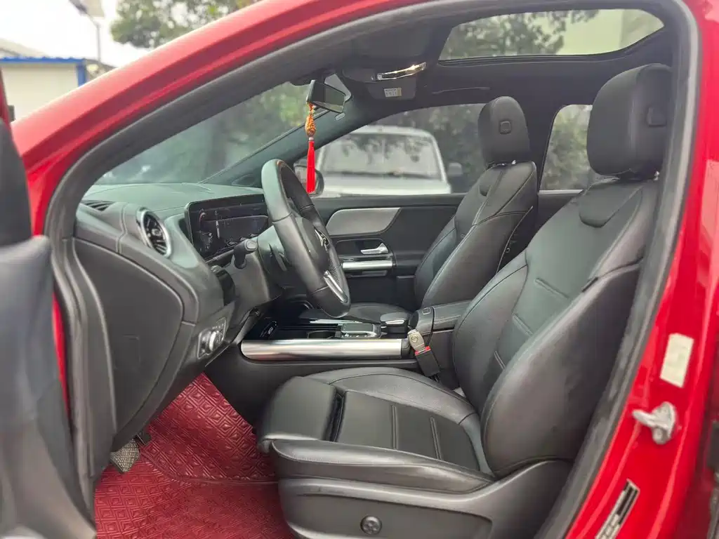 Mercedes-Benz GLA — миниатюра 4