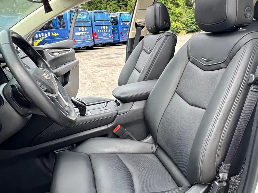Cadillac XT5 2016 28T Luxury
