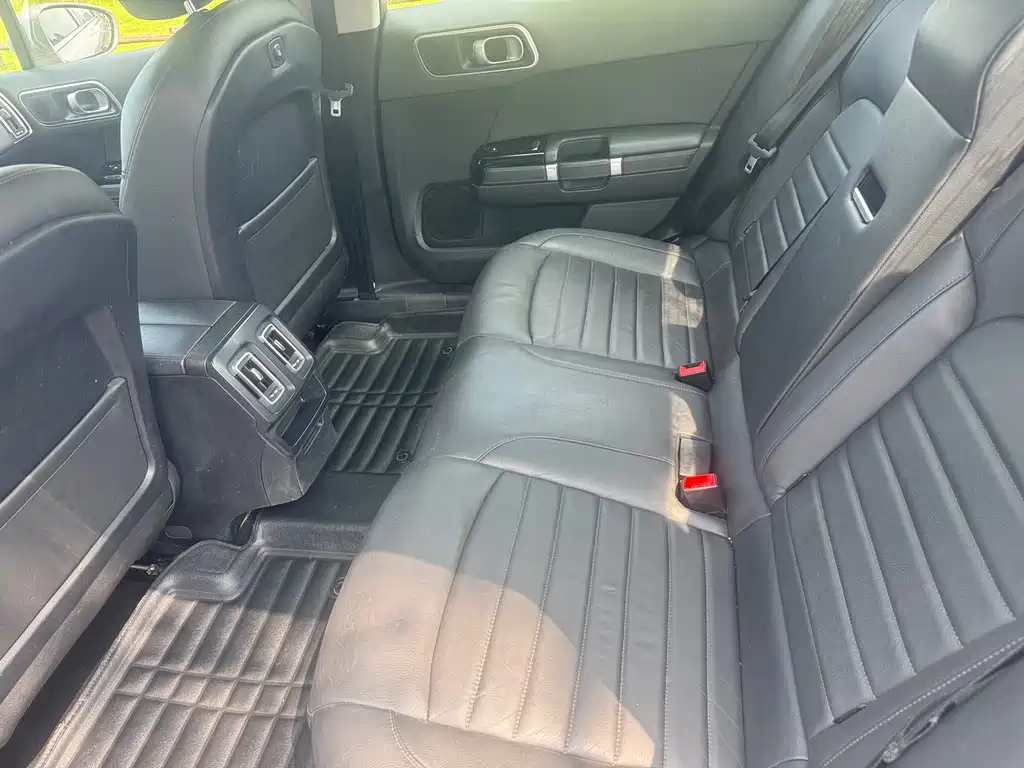 Citroen C6 — миниатюра 6