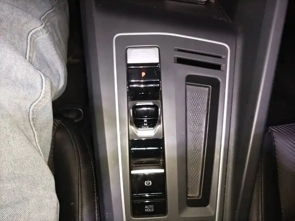 Volkswagen Golf — миниатюра 14