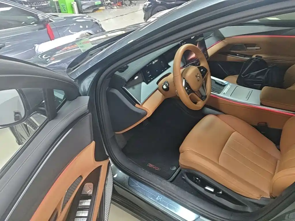 BYD Han L — миниатюра 16