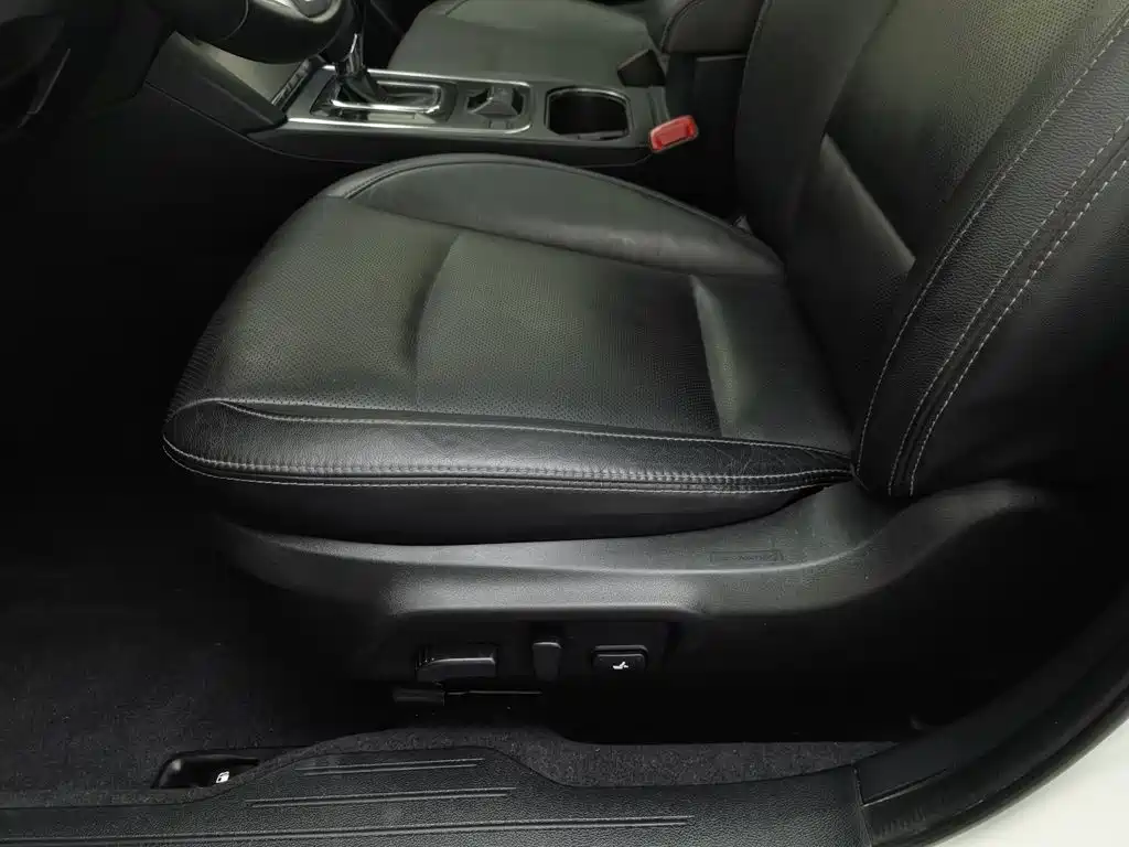Subaru Legacy — миниатюра 20