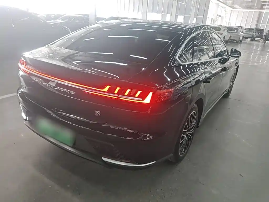 BYD Han — миниатюра 7