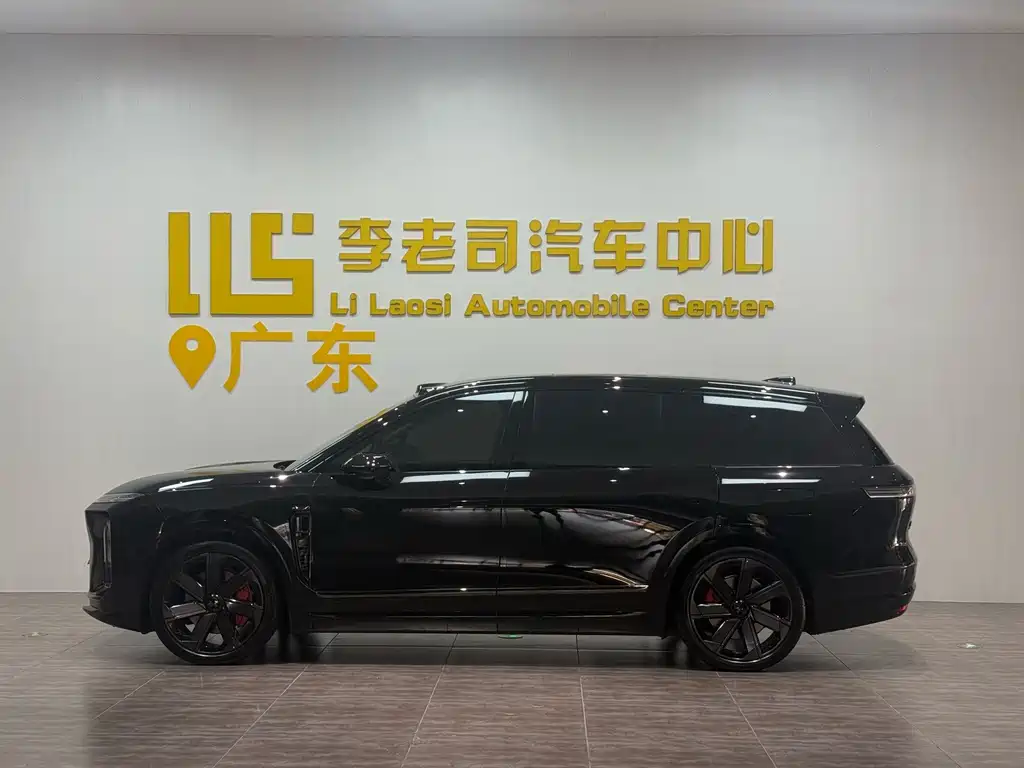 NIO ES8 — миниатюра 5