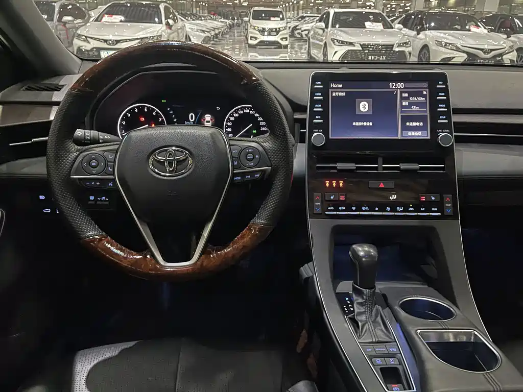 Toyota Avalon — миниатюра 11