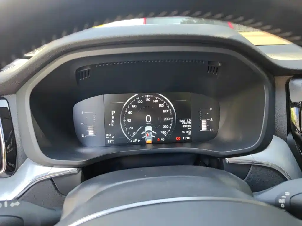 Volvo XC60 — миниатюра 4