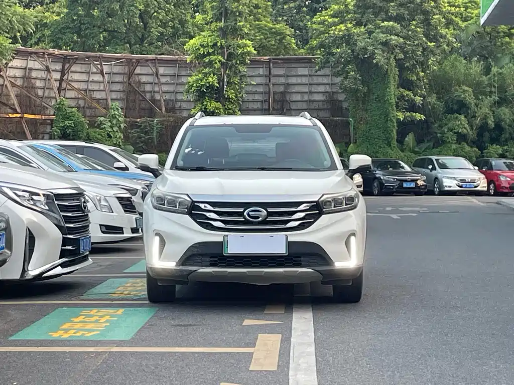 GAC Motor GS4 Hybrid — миниатюра 2