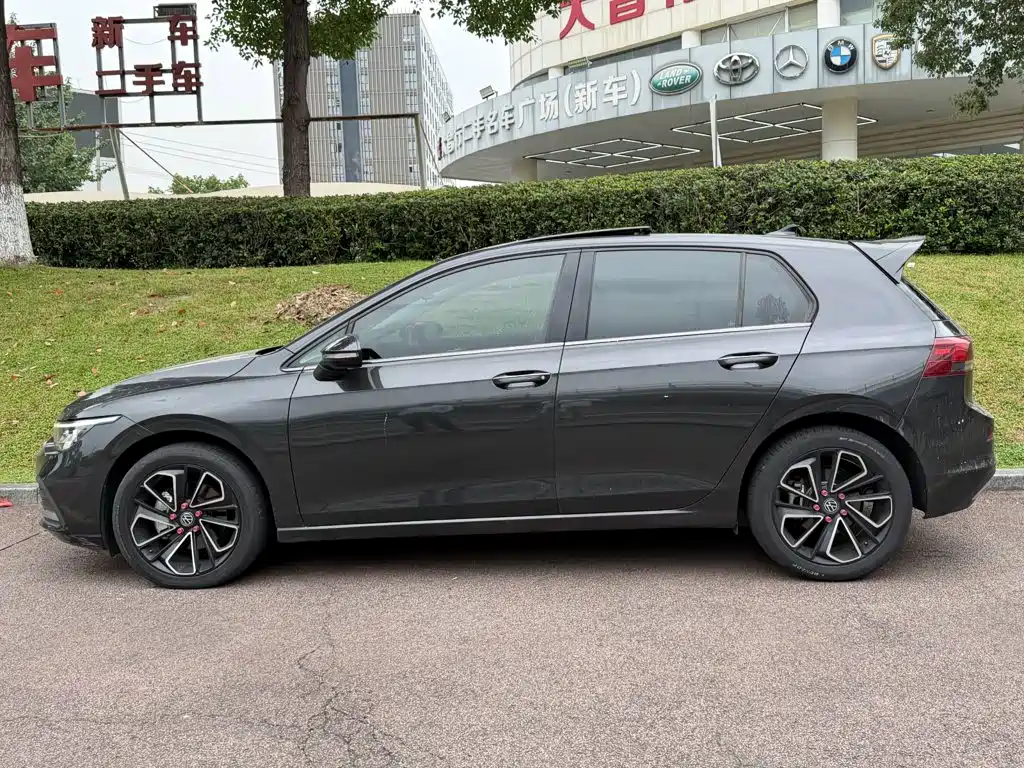 Volkswagen Golf — миниатюра 3