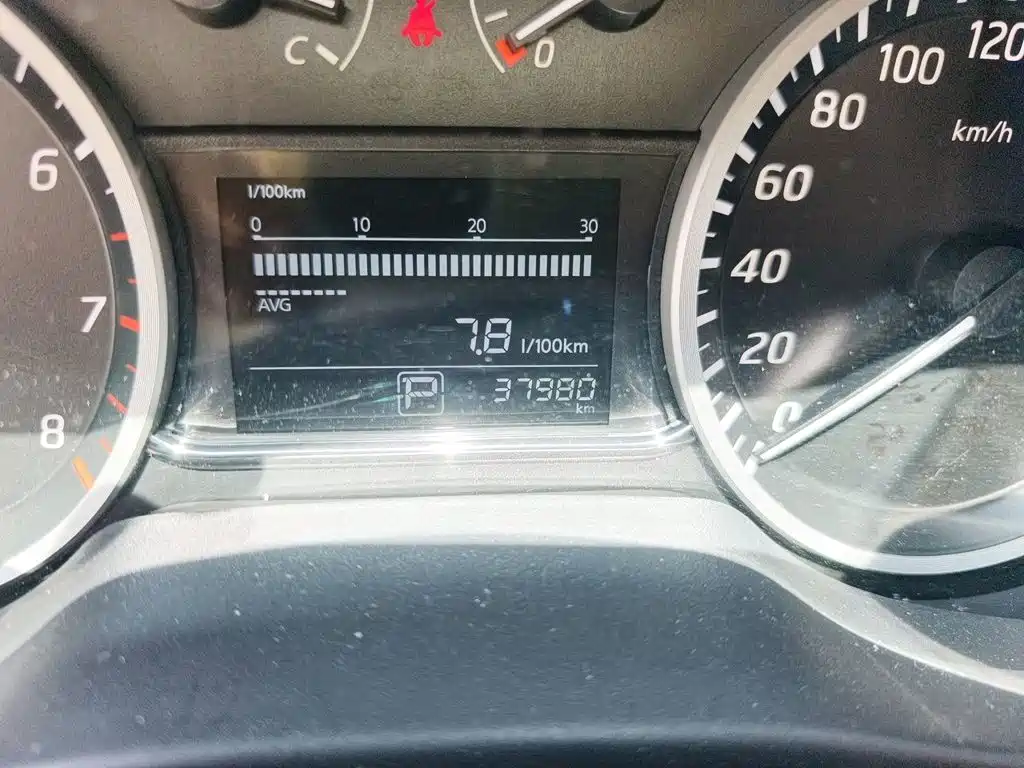 Nissan Sylphy — миниатюра 8