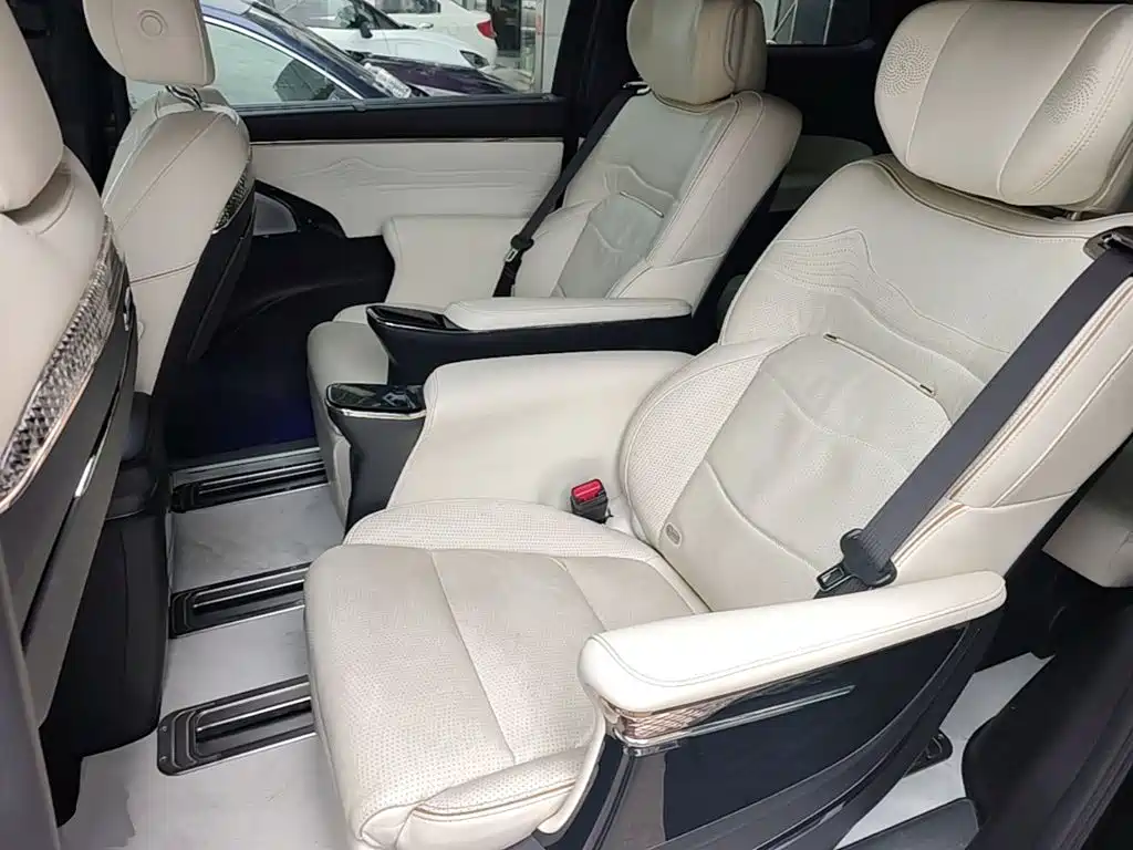 GAC Motor Trumpchi M8 — миниатюра 17