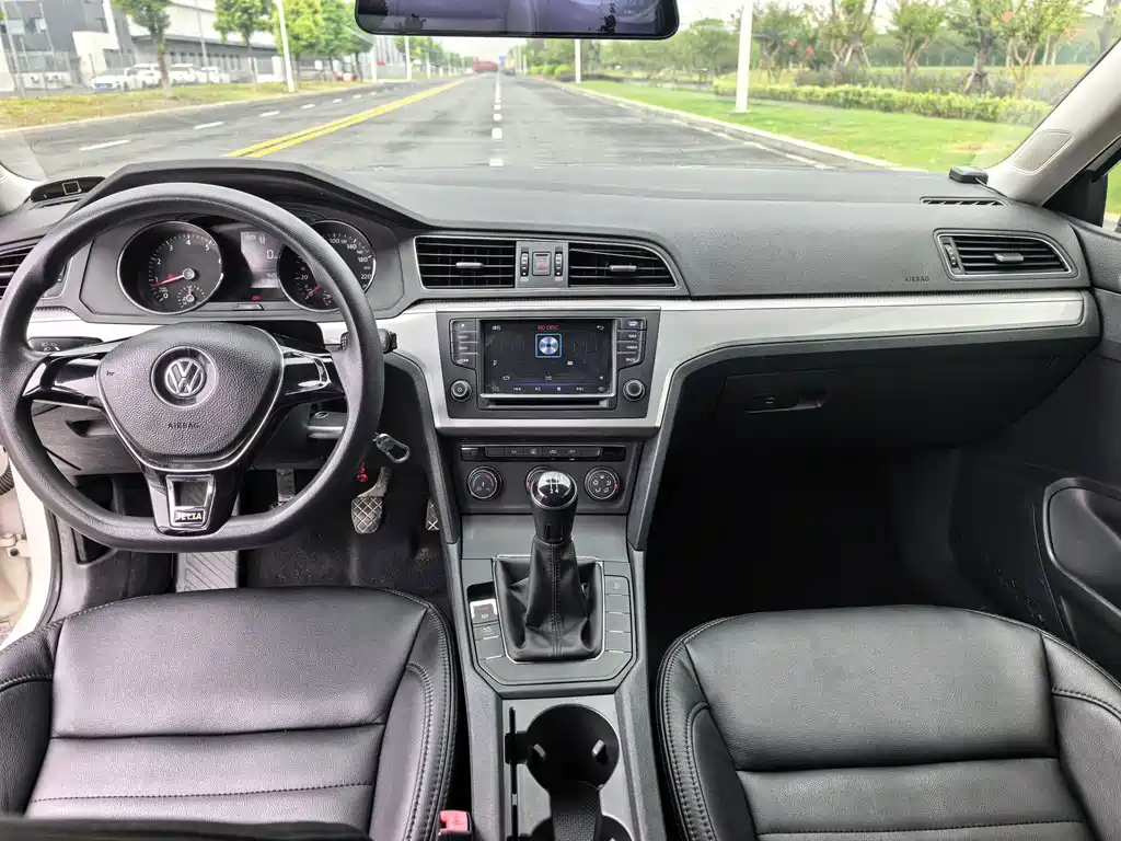 Volkswagen Lamando — миниатюра 9