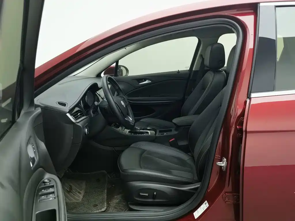 Buick Verano — миниатюра 10