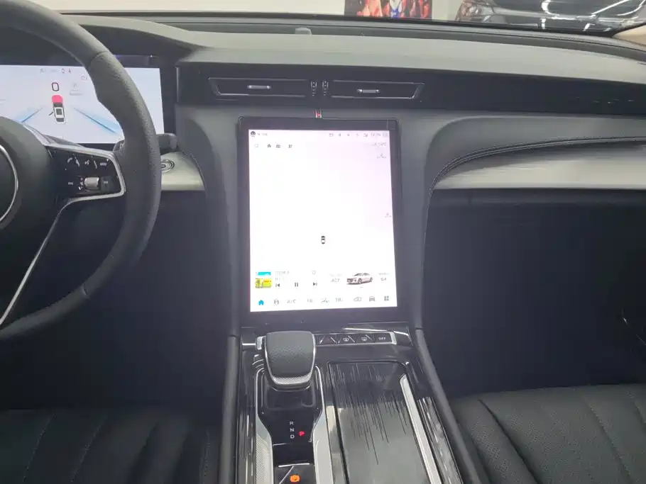 Hongqi Hongqi H5 PHEV — миниатюра 13