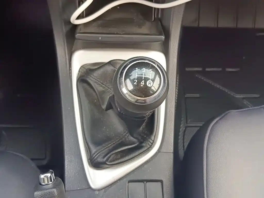 Toyota Corolla — миниатюра 15