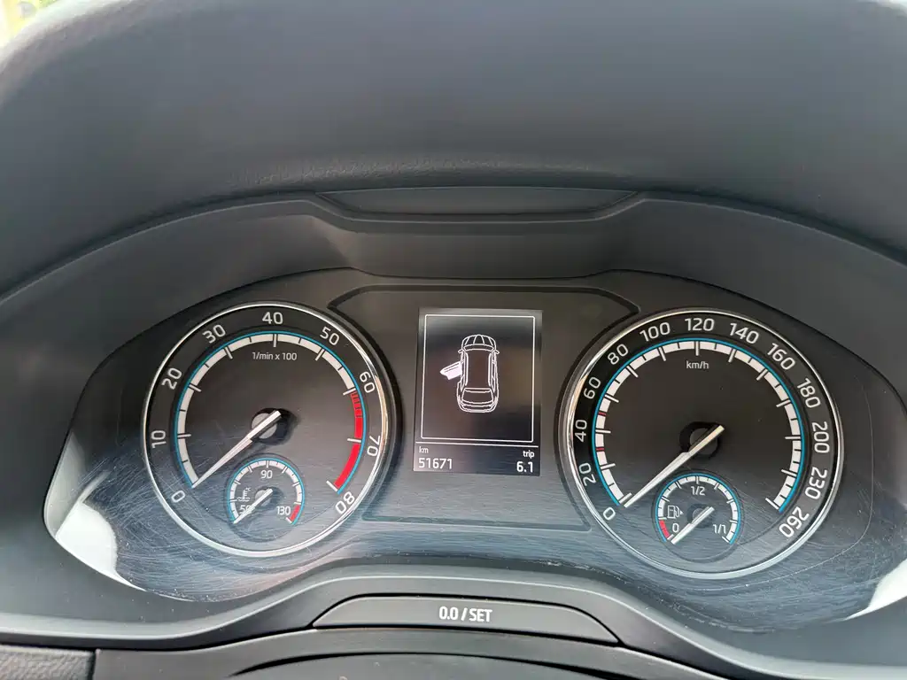 Skoda Karoq — миниатюра 11