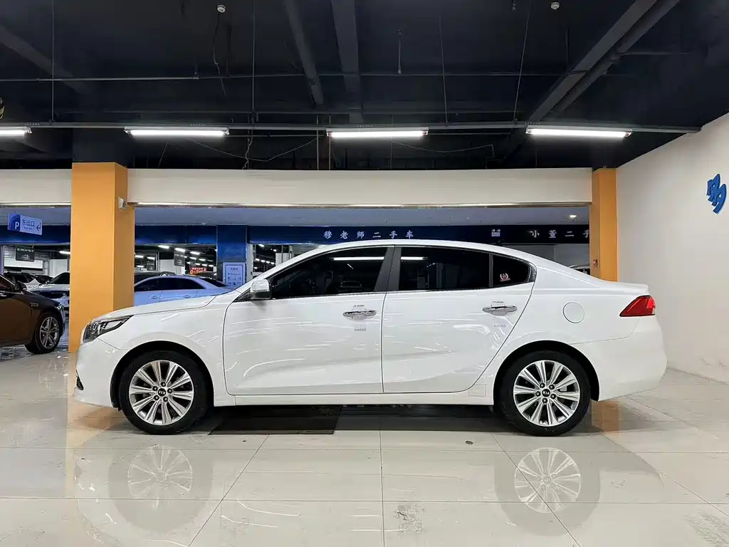 Kia K4 — миниатюра 9