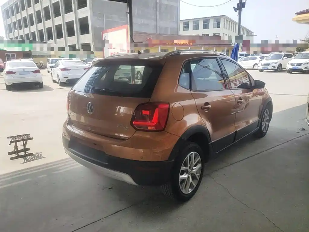 Volkswagen Polo — миниатюра 7