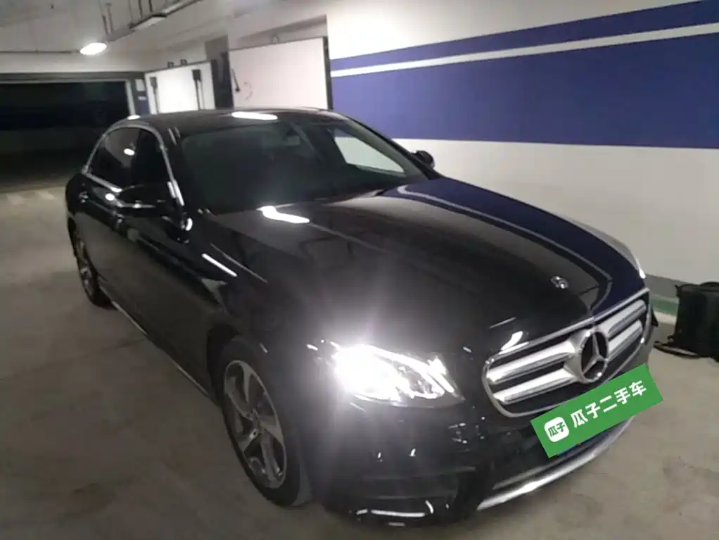 Mercedes-Benz E-Class — миниатюра 4